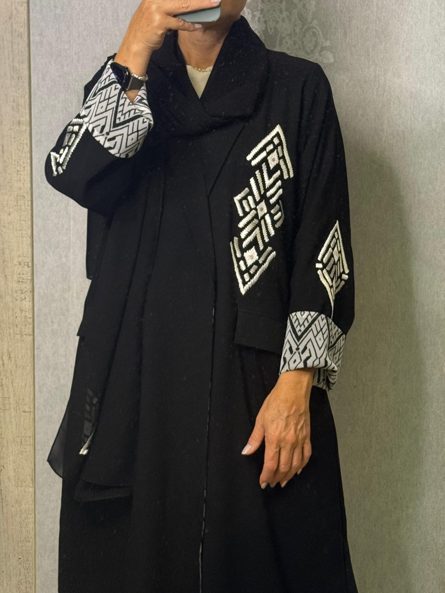 Cubic blazer