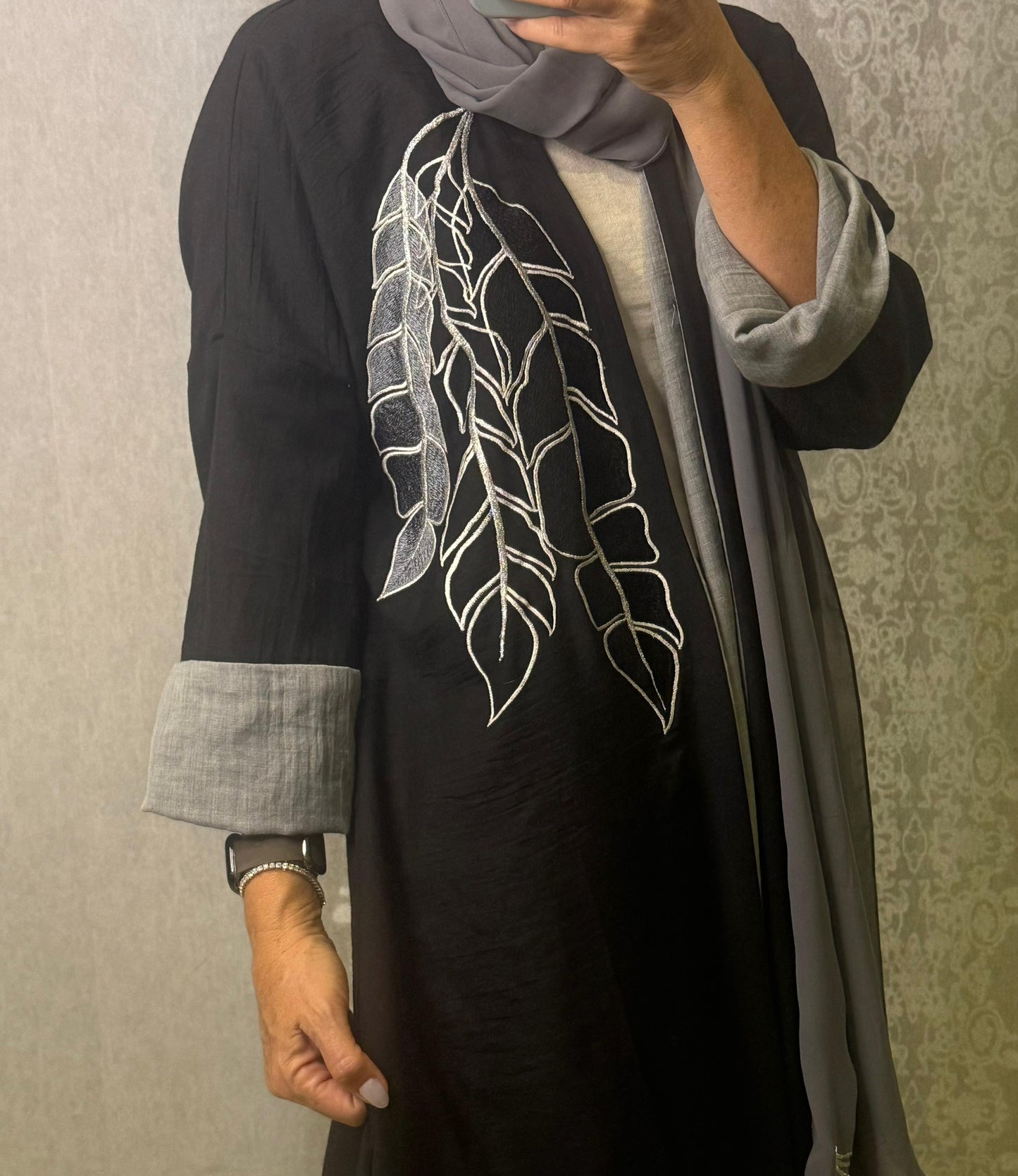 Black leaf double face abaya