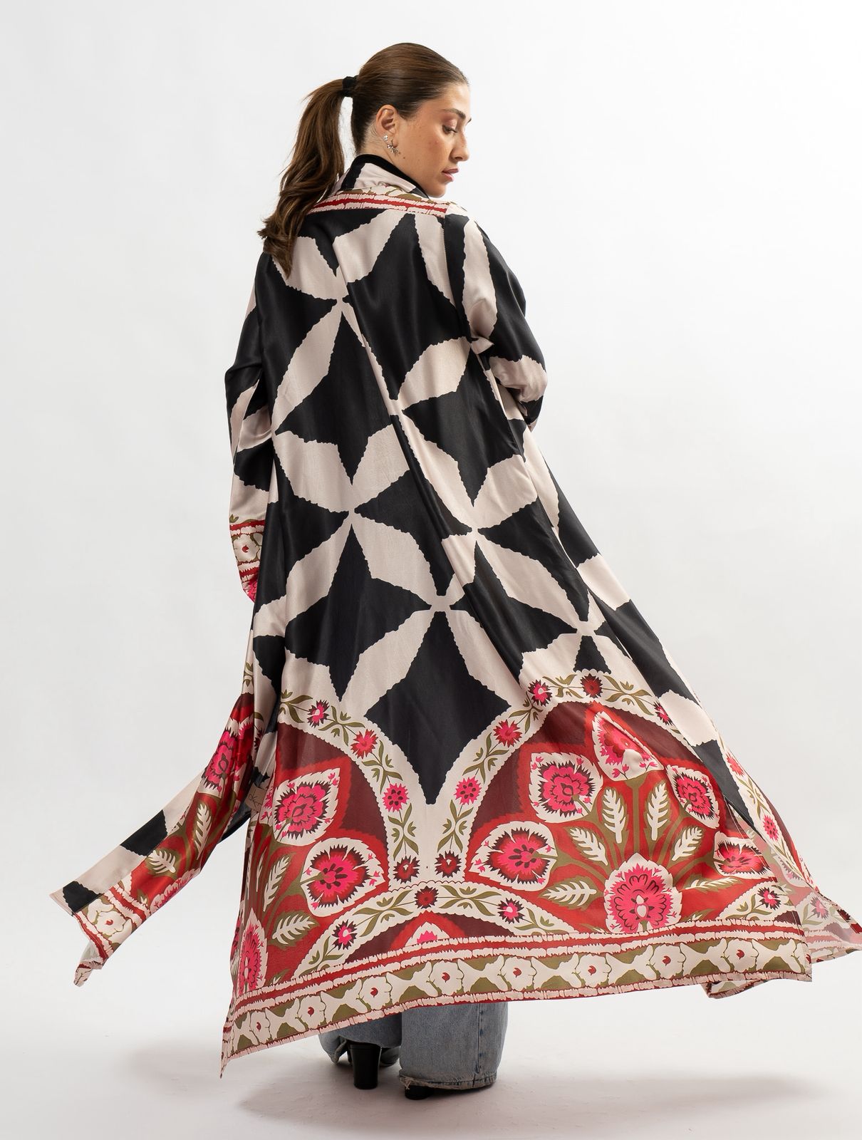 Arabesque Silk