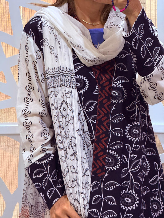 Black flower prints Indian abaya