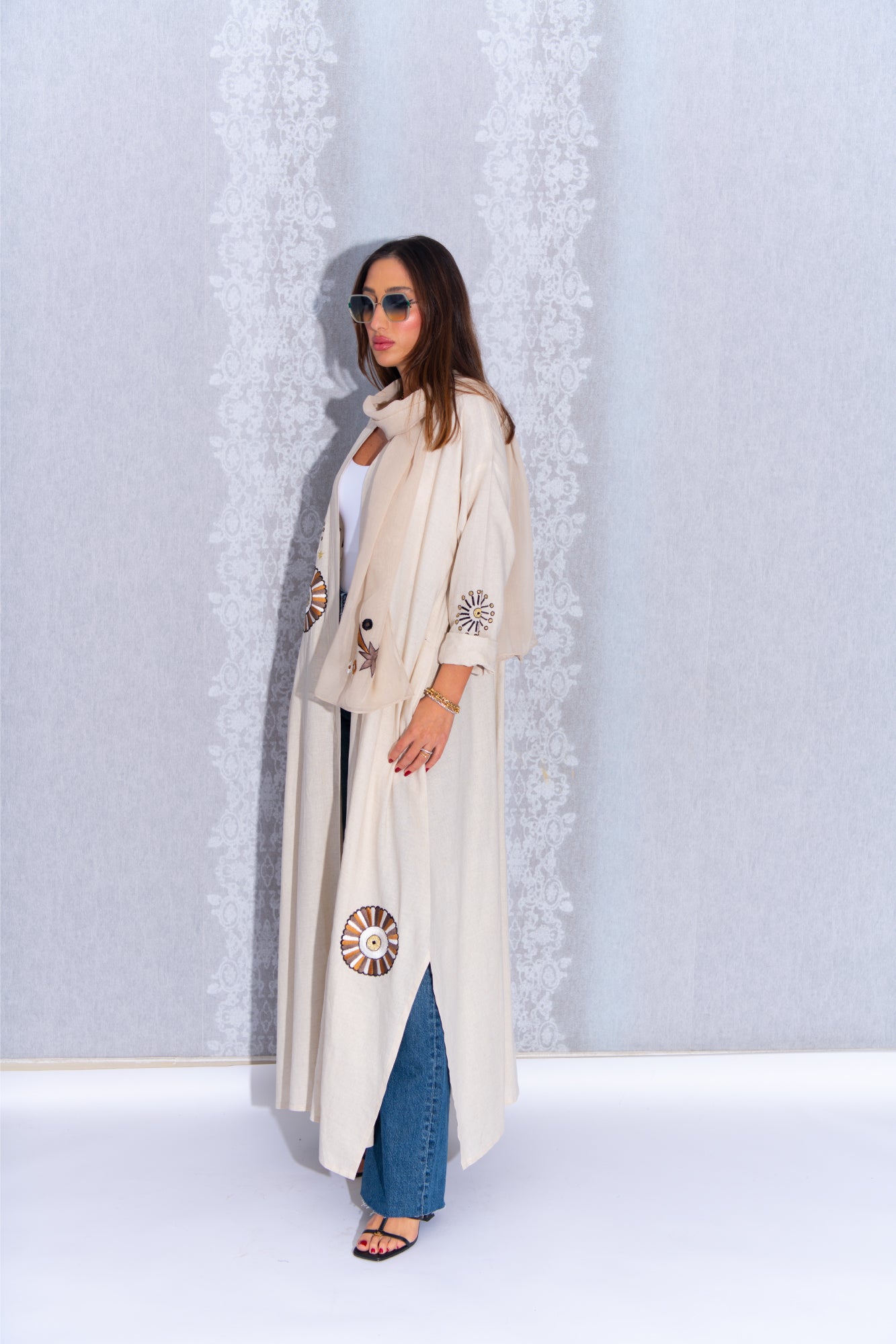 Classic Off-White Linen Abaya