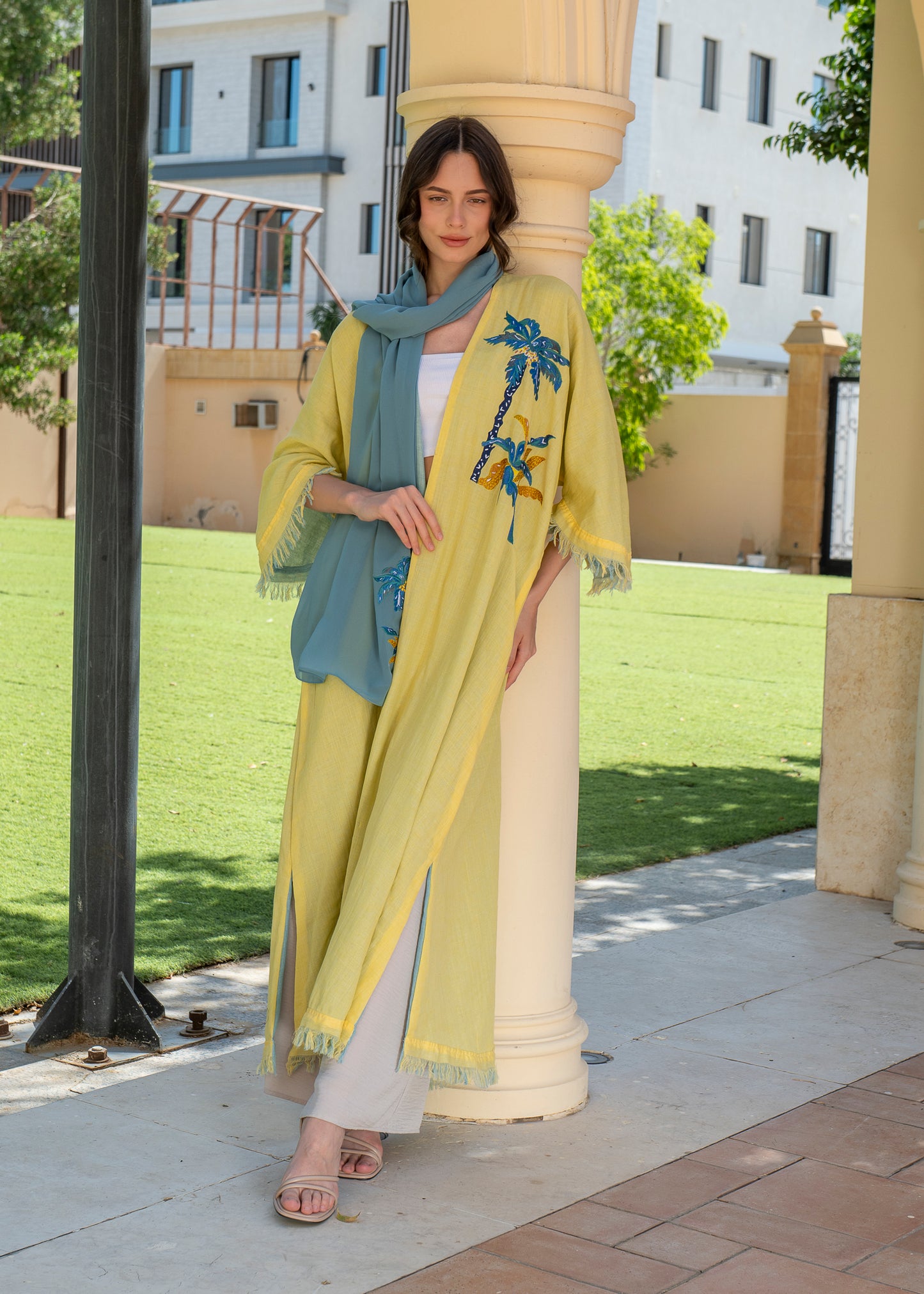 Tropical Breeze Reversible Abaya