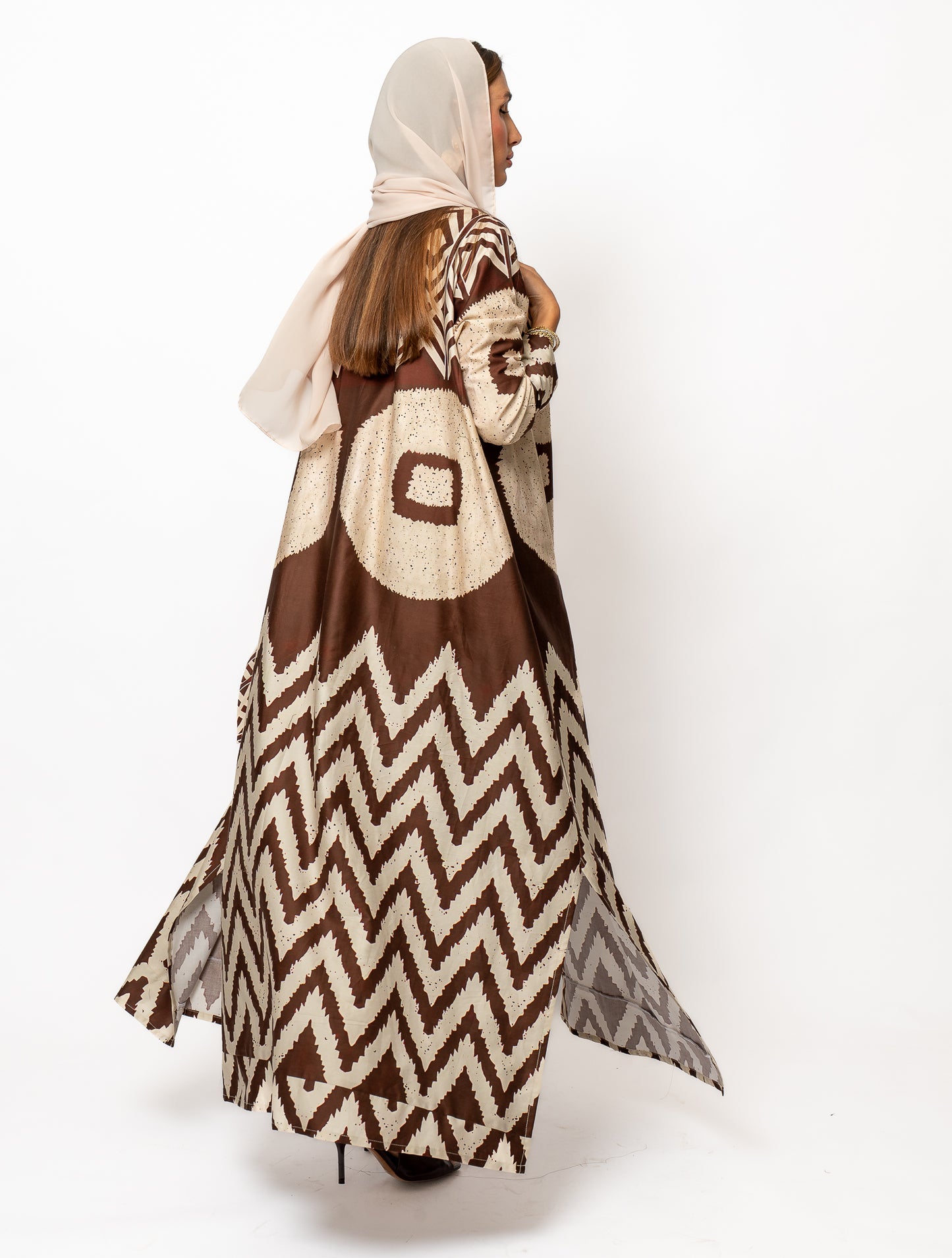 Ikat brown