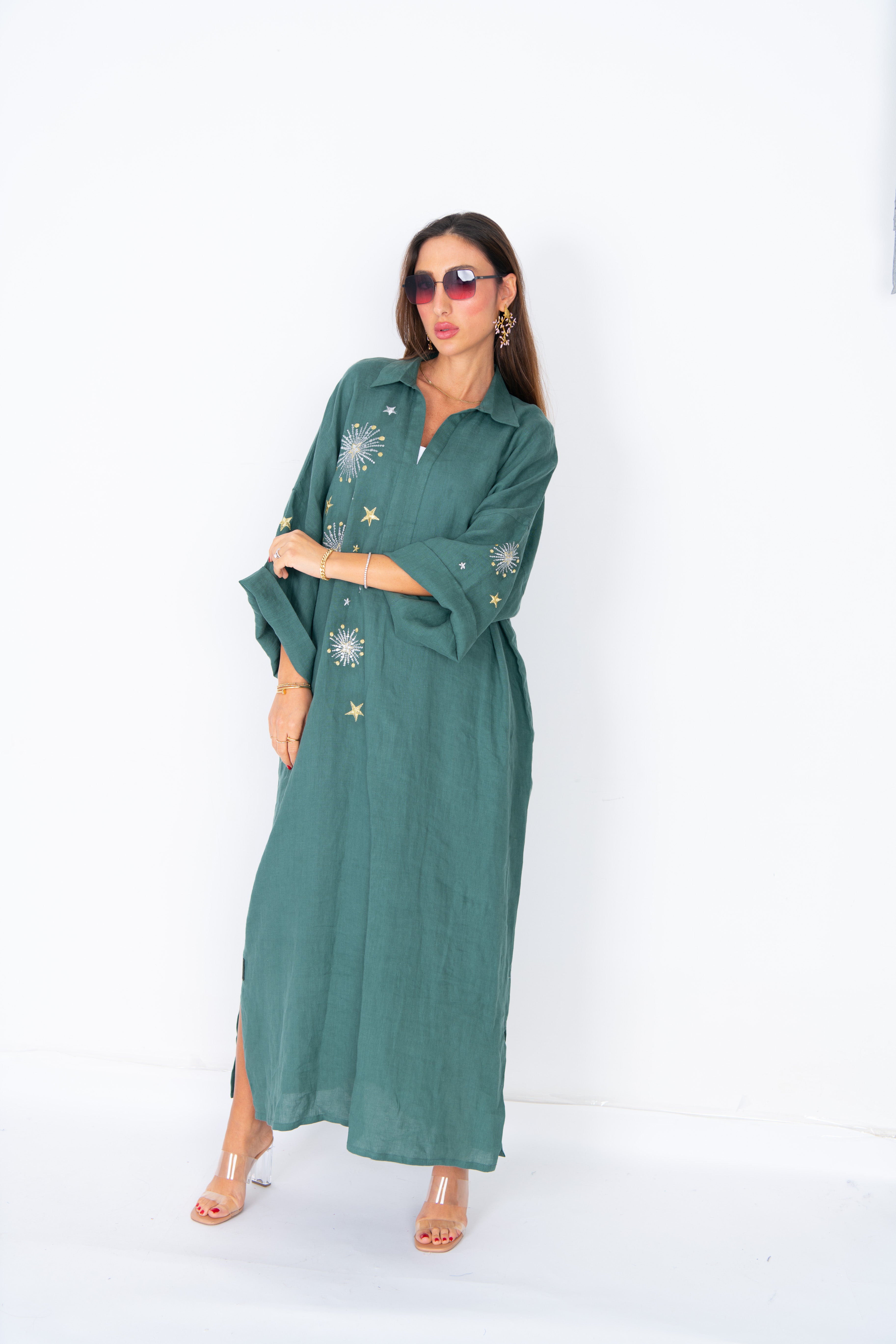 Chic Green Abaya with Golden Starburst Embroidery – Celestial Elegance