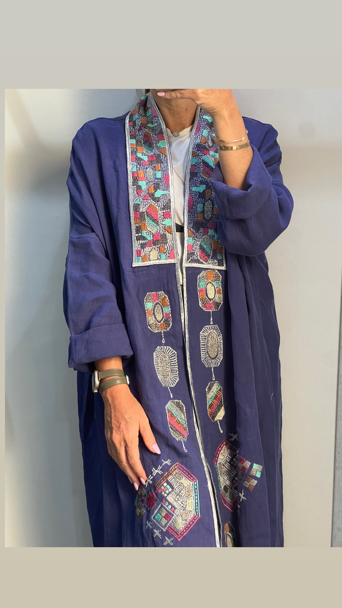 Dunia Soft-washed Linen abaya