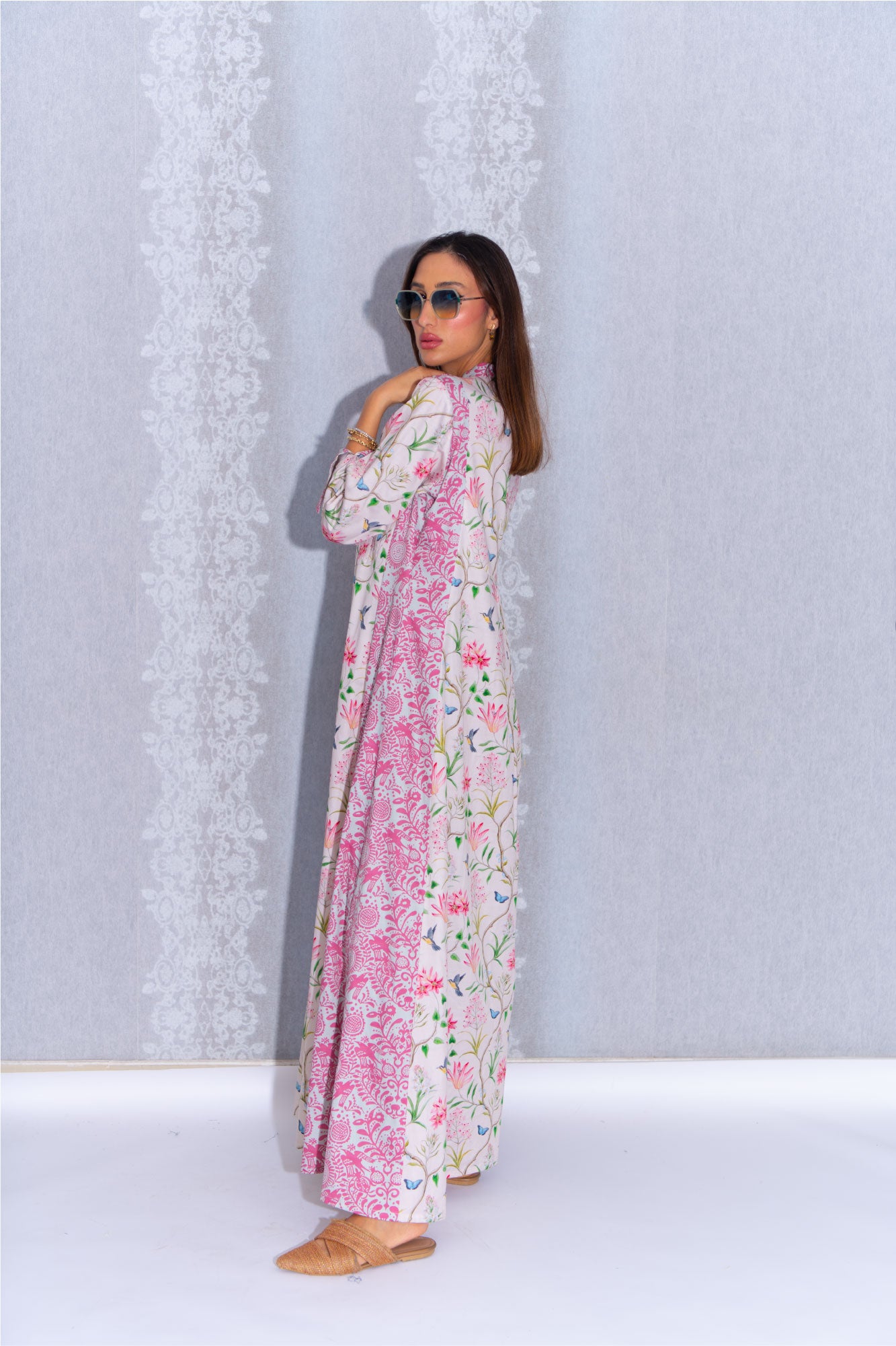  Floral Pattern Pink Abaya dress