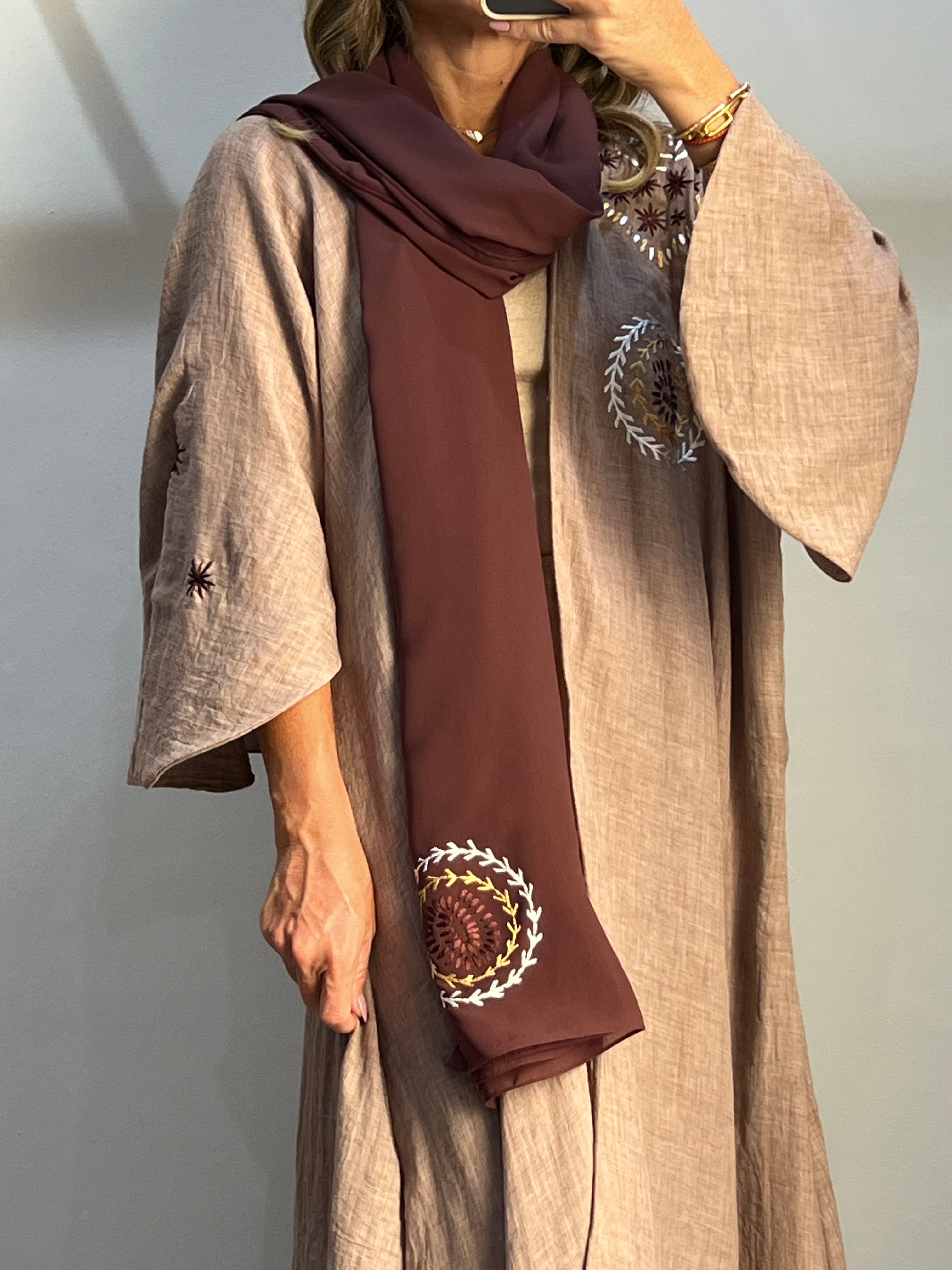 Rawya Abaya