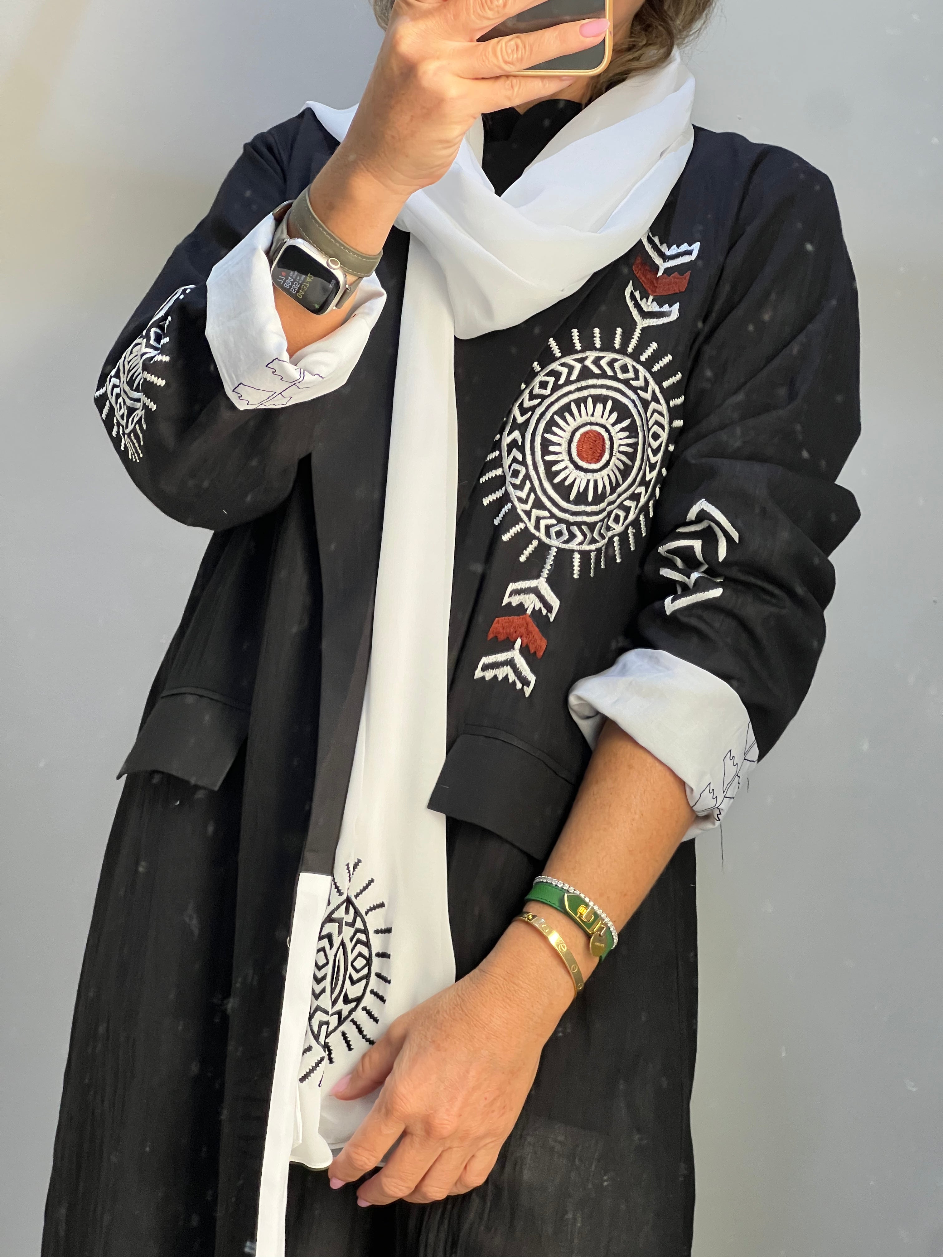 Talia abaya