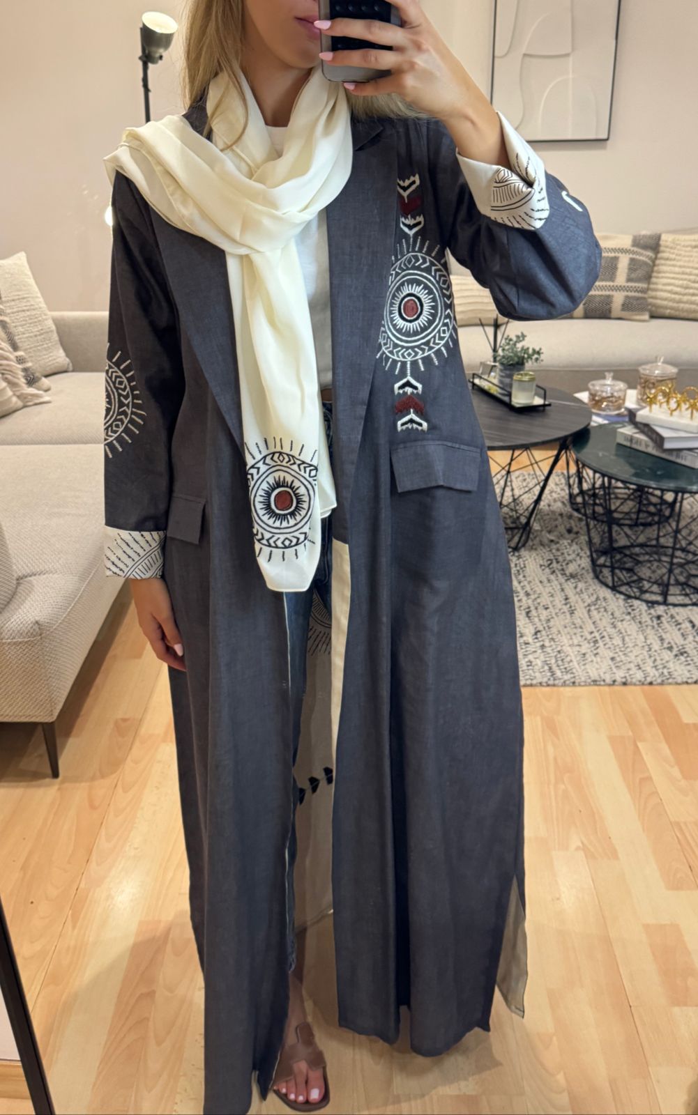 Tribal Gray open abaya