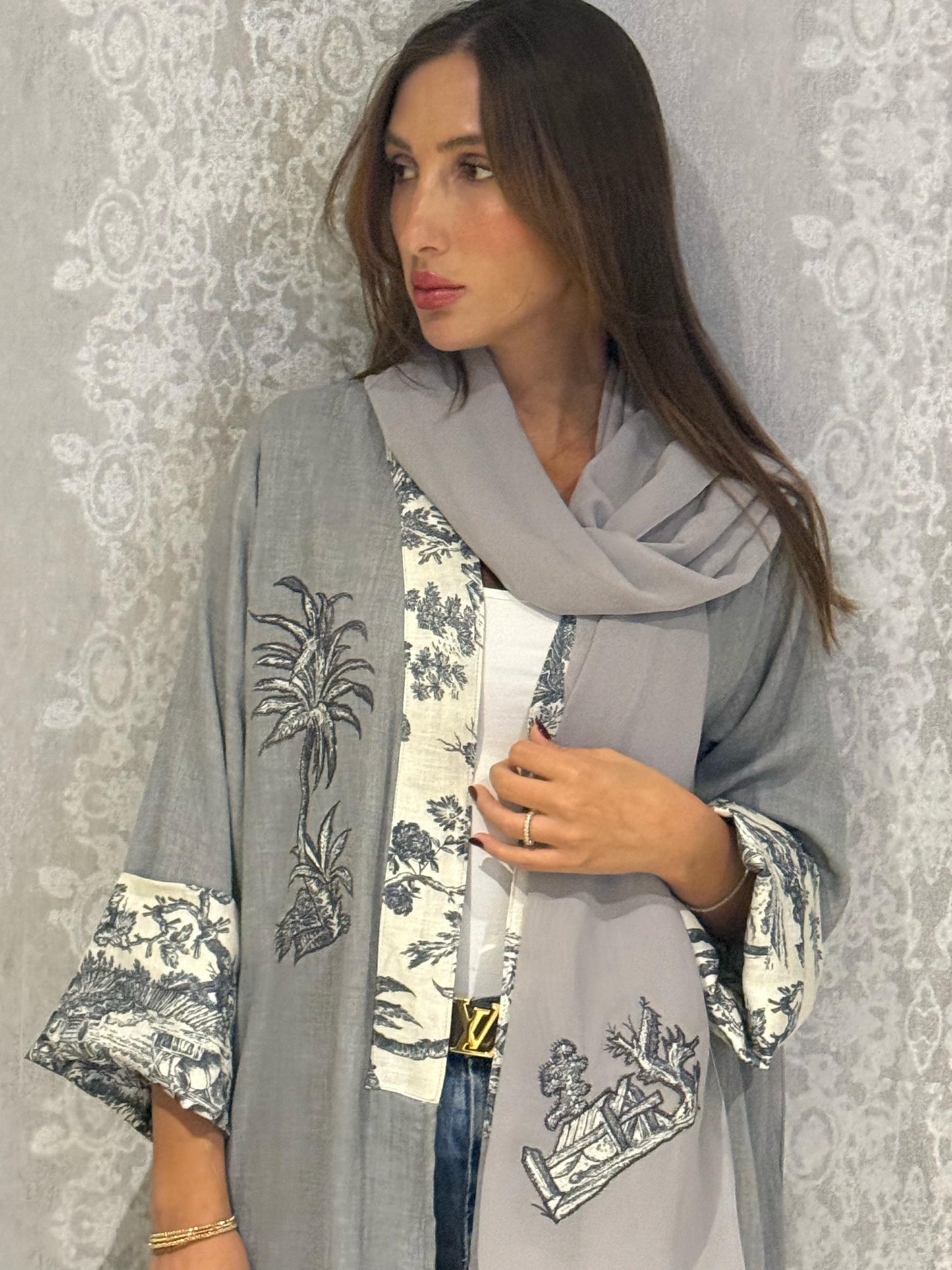 Diva dor Abaya