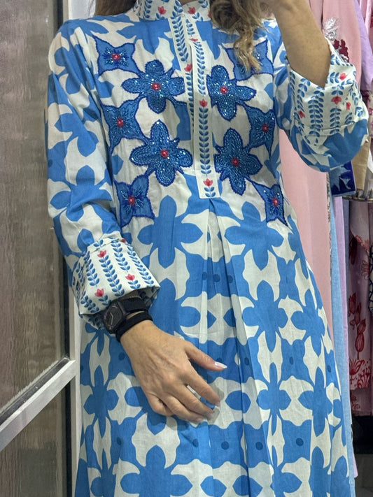 Blue daisy fleur