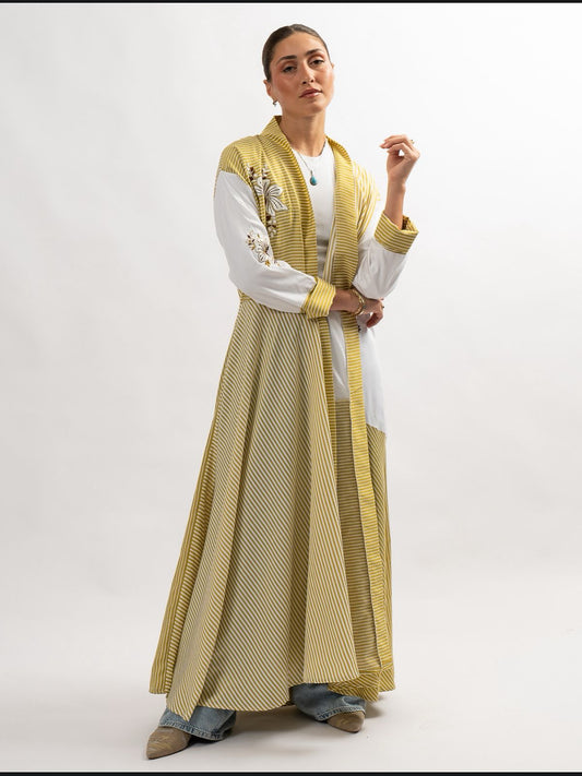 Flairly striped abaya