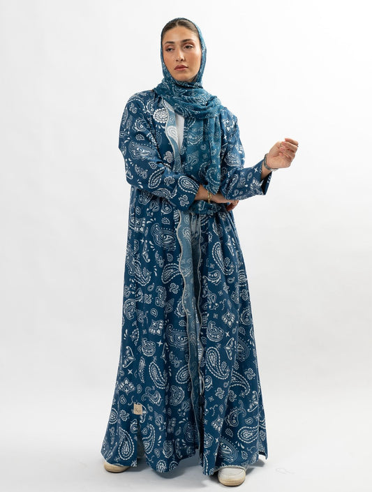 Paisley blue and white