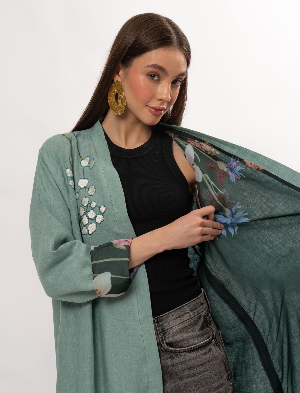 Teal flower