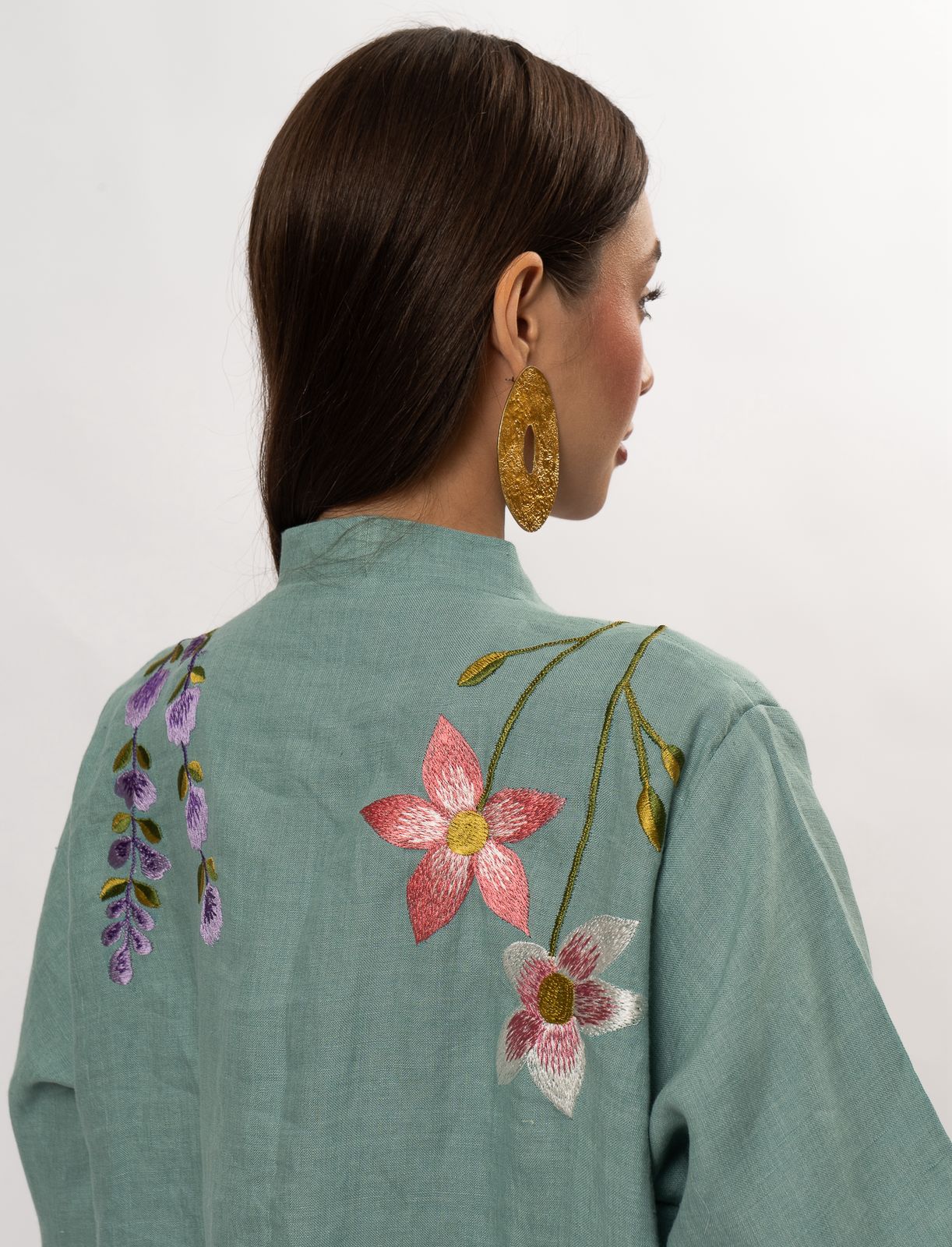 Teal flower