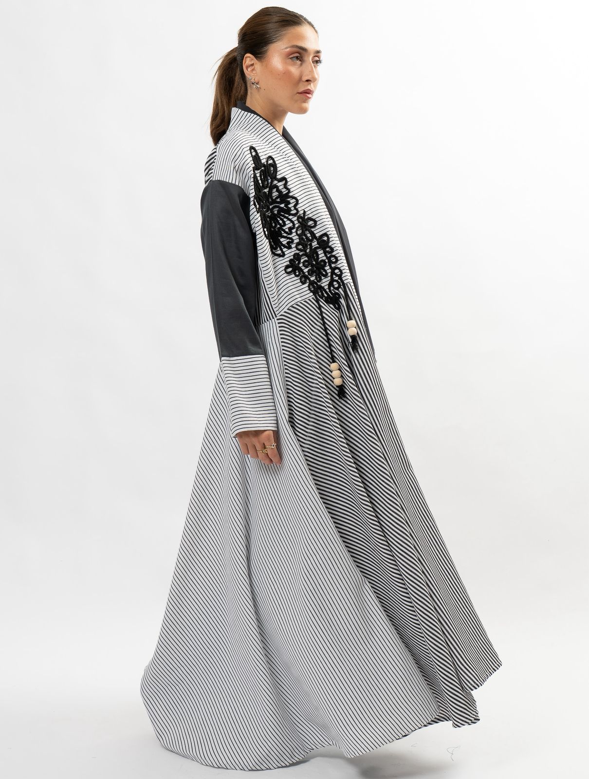 Beige striped abaya
