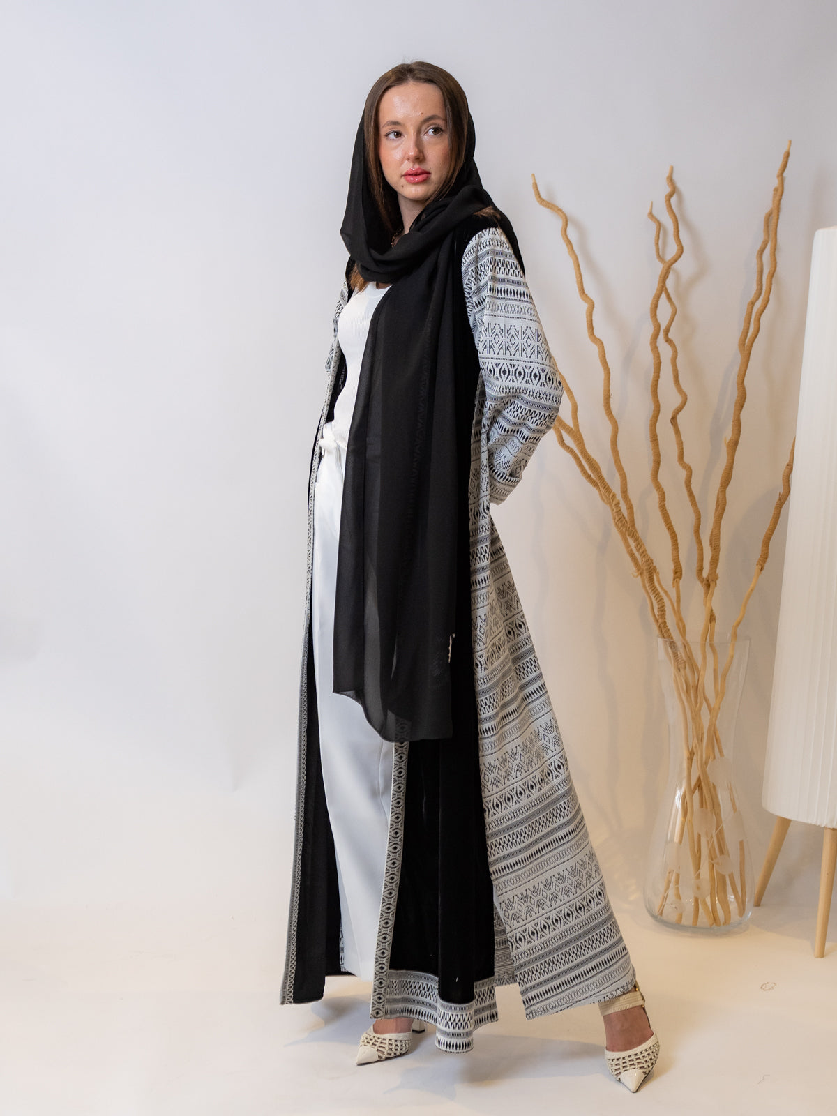 Alma Abaya