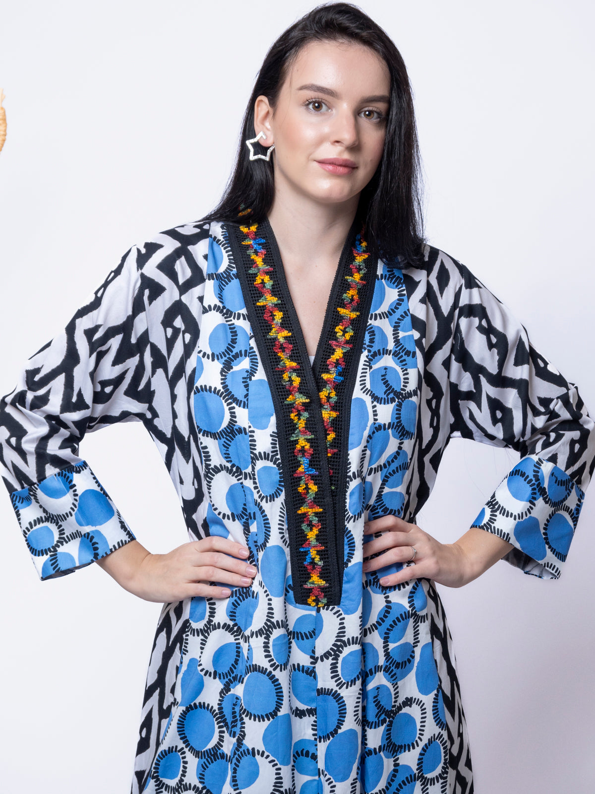 Ramonda Abaya