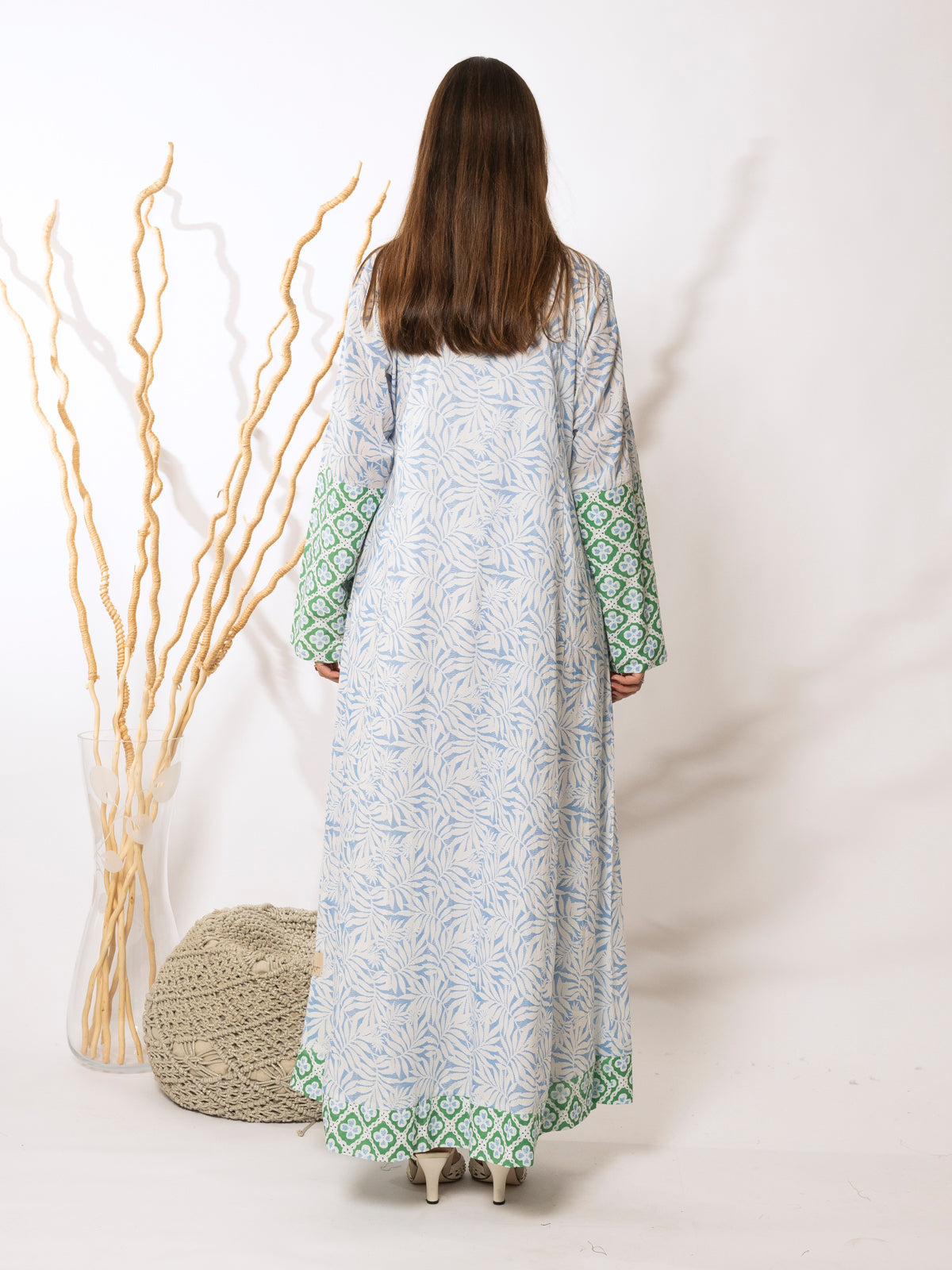 Flora Abaya